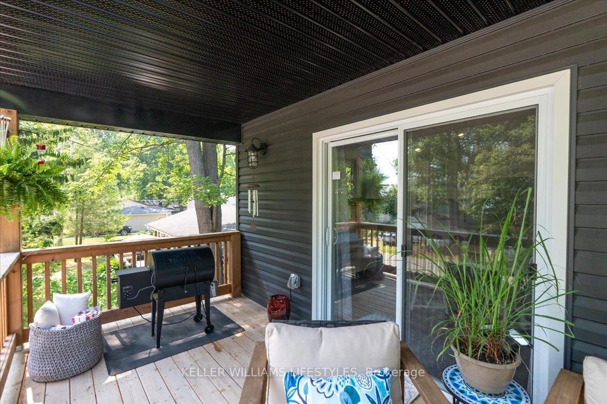 9904 LAKE Road • Lambton Shores, ON photo 29
