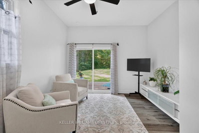 9904 LAKE Road • Lambton Shores, ON photo 5