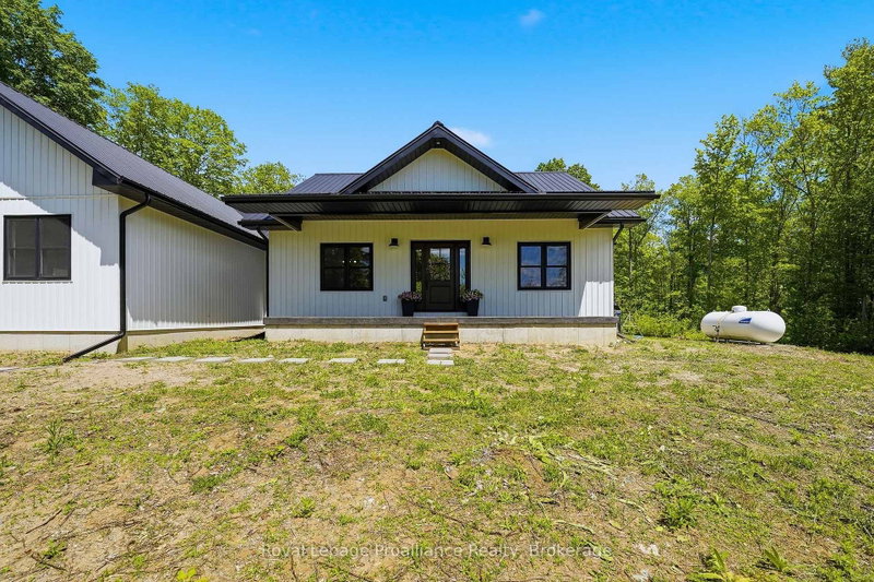293 Douglas Road