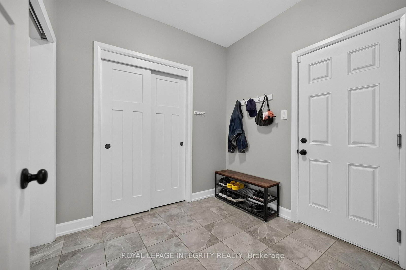 501 Cannes Crescent • Orleans, ON photo 20