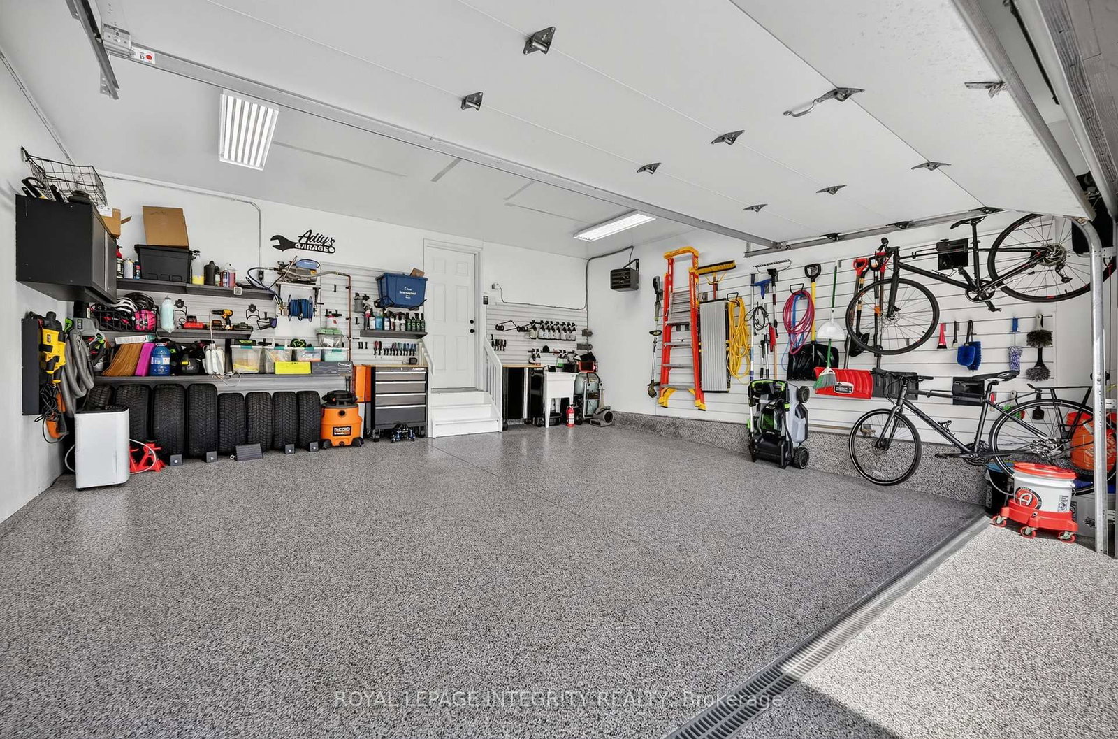 501 Cannes Crescent • Orleans, ON photo 37