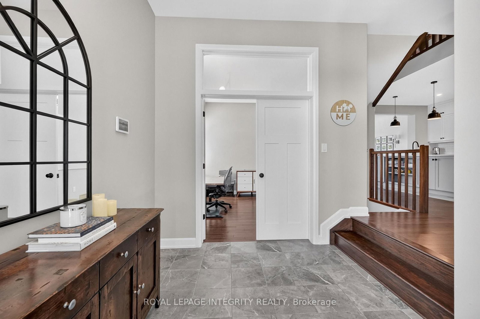 501 Cannes Crescent • Orleans, ON photo 5