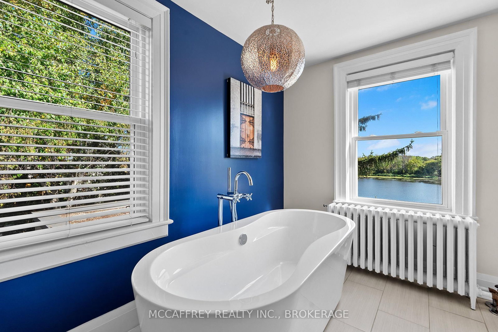 442 W DUNDAS Street • Greater Napanee, ON photo 26