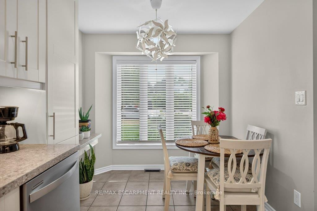 24 Braeheid Avenue • Hamilton, ON photo 16