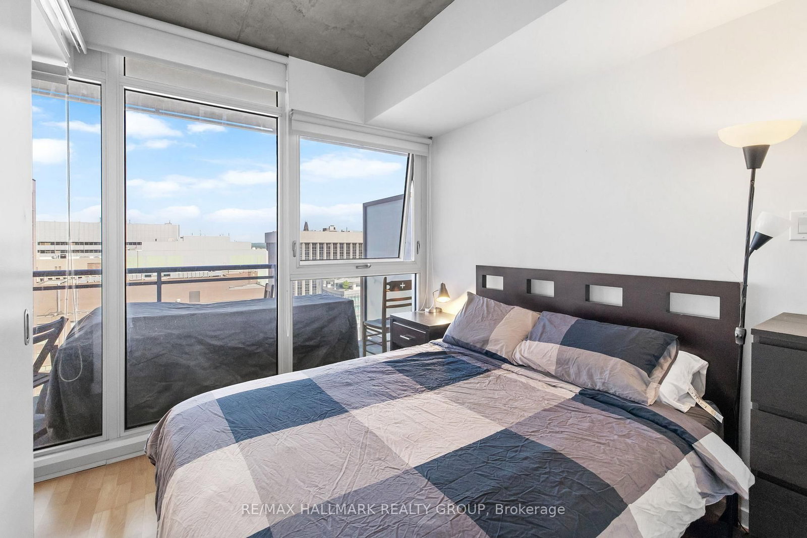 324 W Laurier Avenue • #1804 • Ottawa, ON photo 18