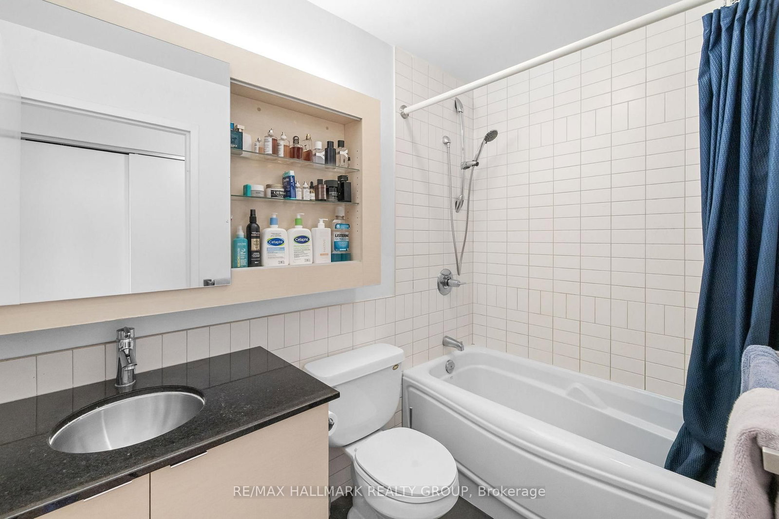 324 W Laurier Avenue • #1804 • Ottawa, ON photo 20