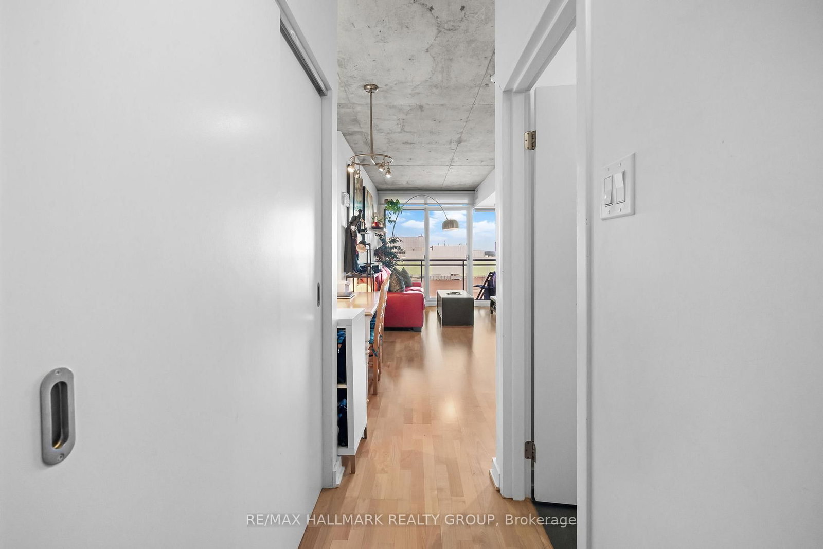 324 W Laurier Avenue • #1804 • Ottawa, ON photo 6