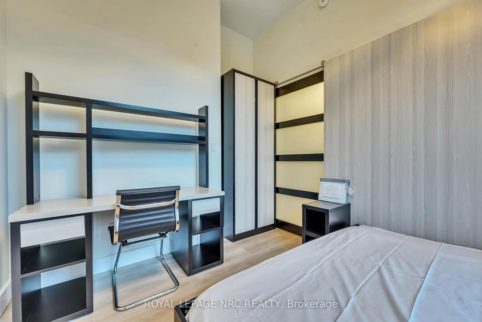 145 W Columbia Street • #133 • Waterloo, ON photo 13