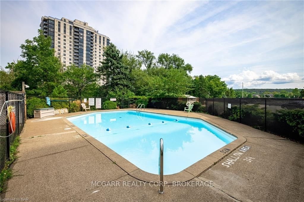 215 E Glenridge Avenue • #1410 • St. Catharines, ON photo 15