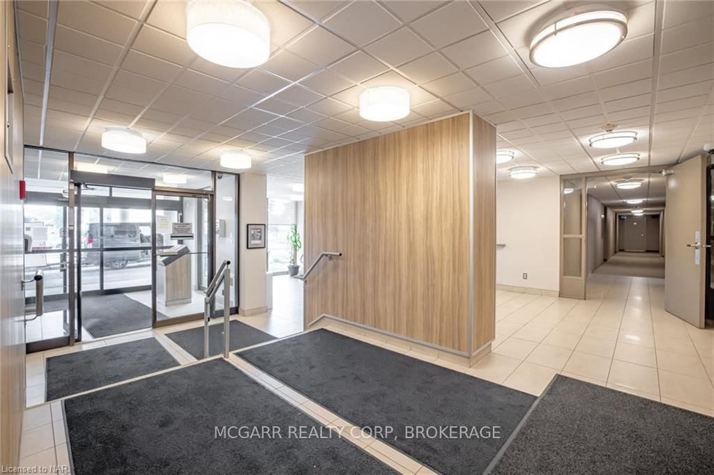 215 E Glenridge Avenue • #1410 • St. Catharines, ON photo 8