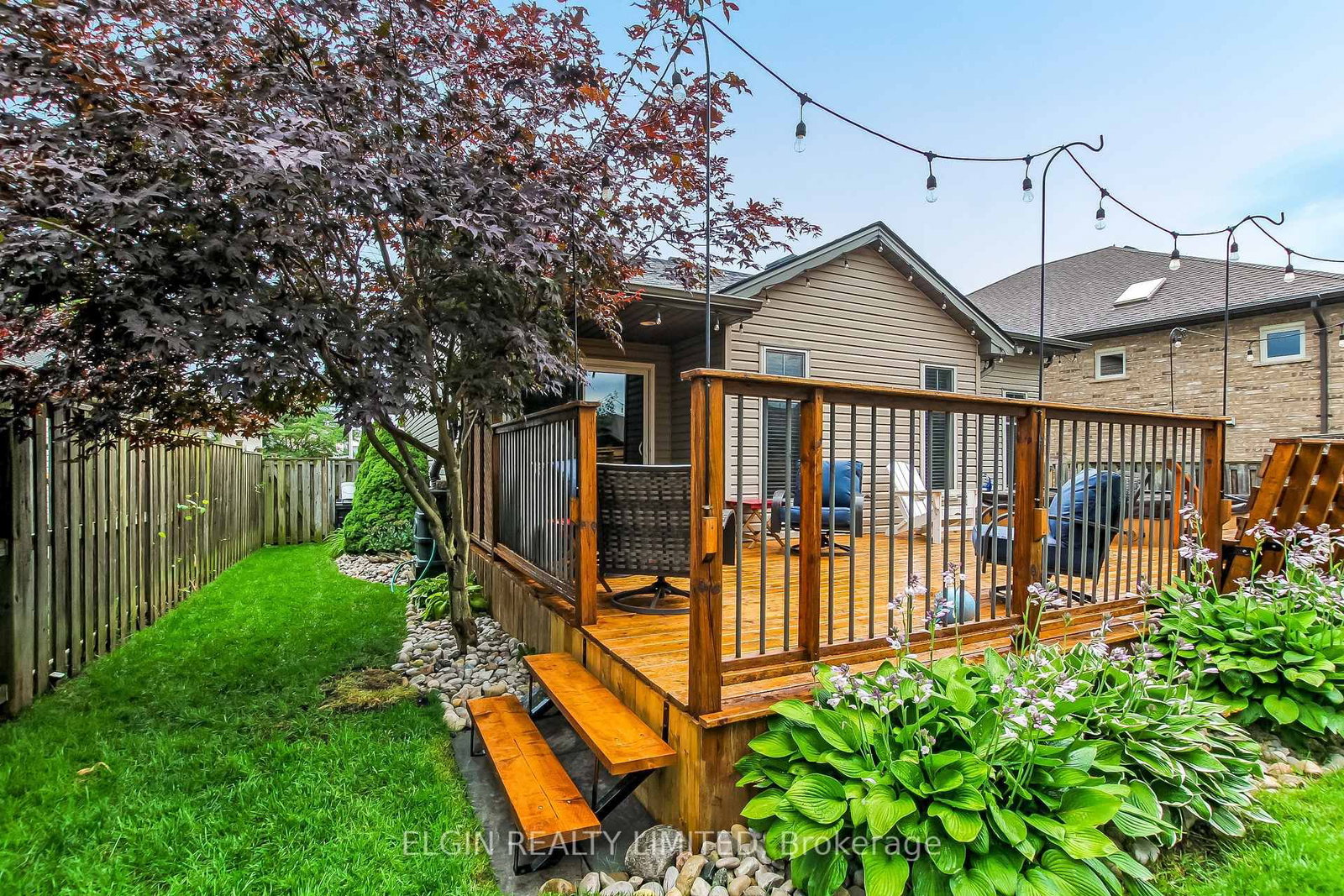 5 Hawthorn Court • St. Thomas, ON photo 3