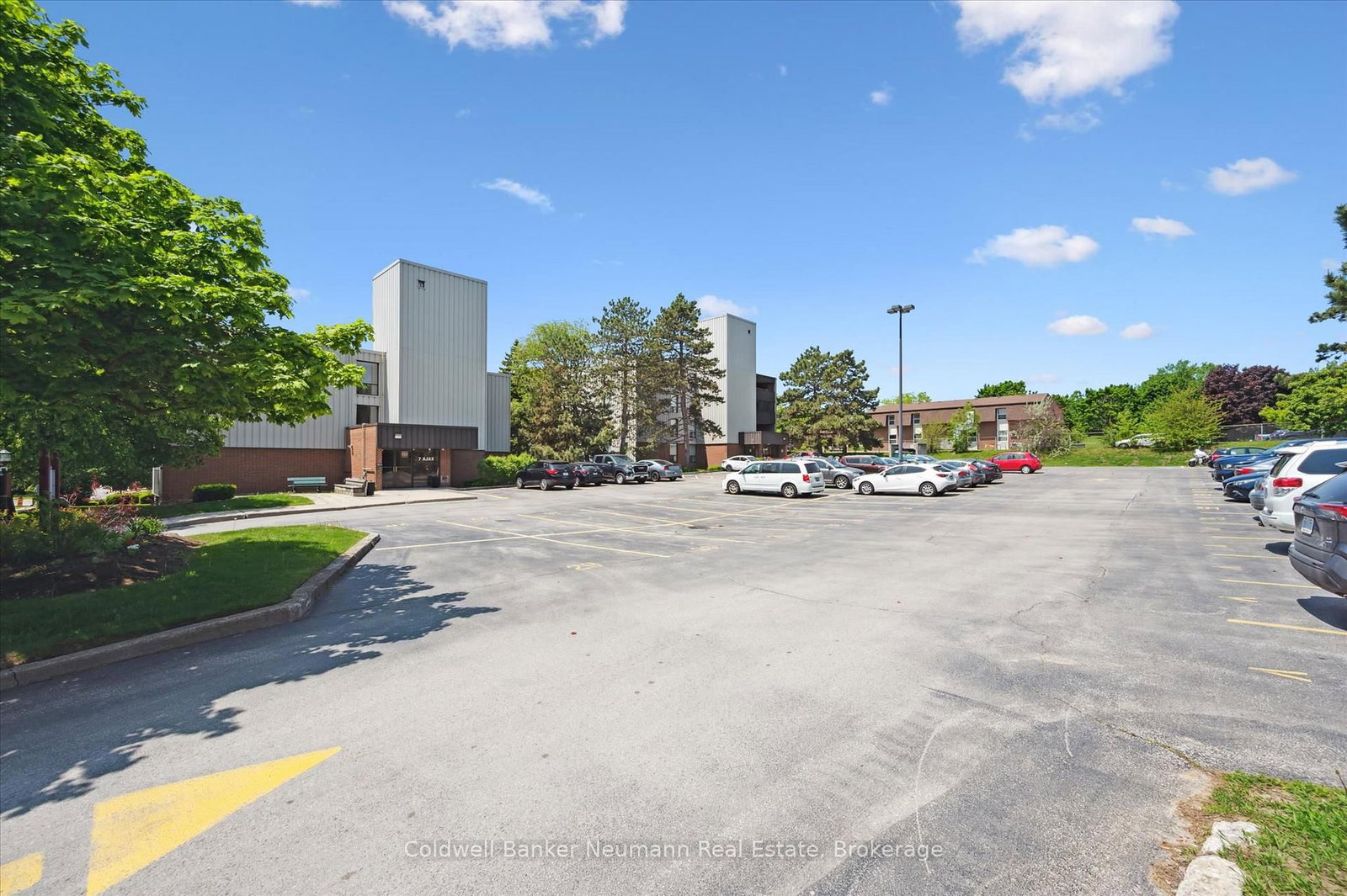 7 Ajax Street • #411 • Guelph, ON photo 5