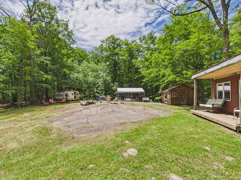 000 South Lake Road
