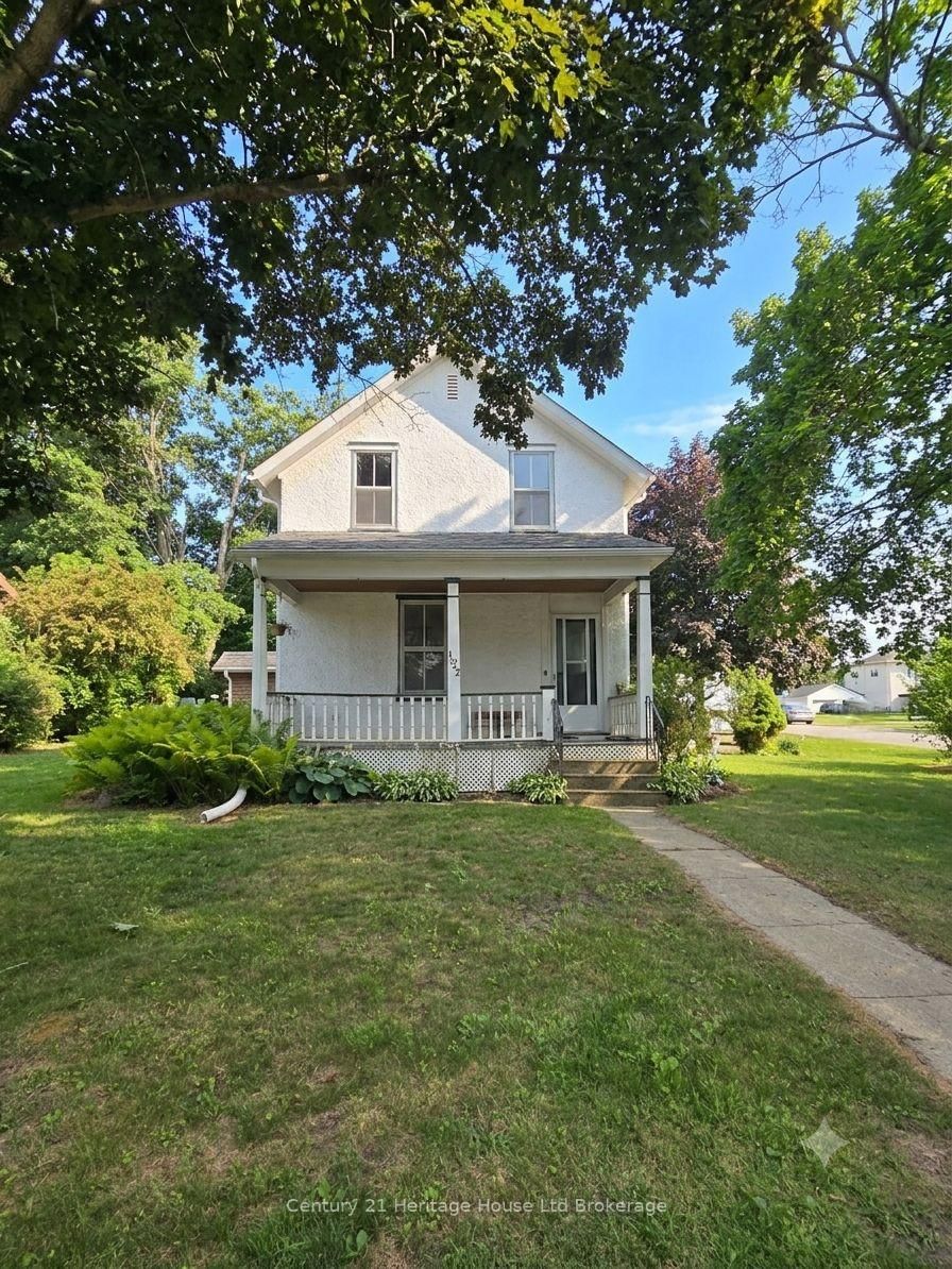 Detached House sold at 152 Charles Street, Ingersoll, Ontario, N5C 1K2 - South - MLS: X13593890