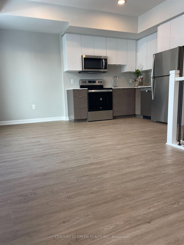 219 - 708 Woolwich Street