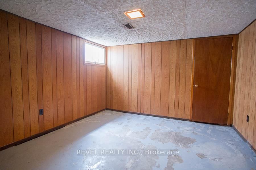 120 Henry Street • Brantford, ON photo 16