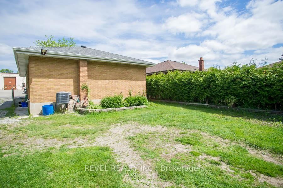 120 Henry Street • Brantford, ON photo 19