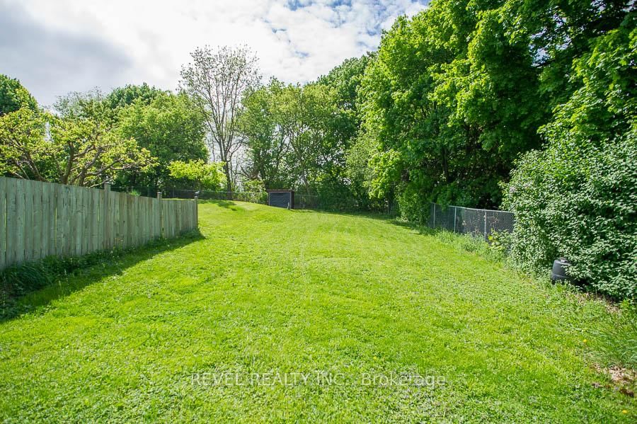120 Henry Street • Brantford, ON photo 20