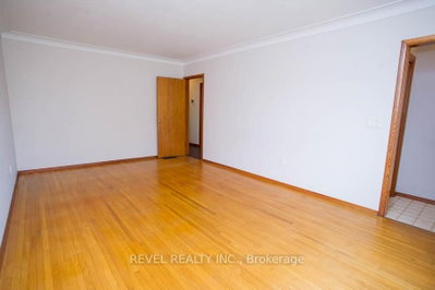 120 Henry Street • Brantford, ON photo 4