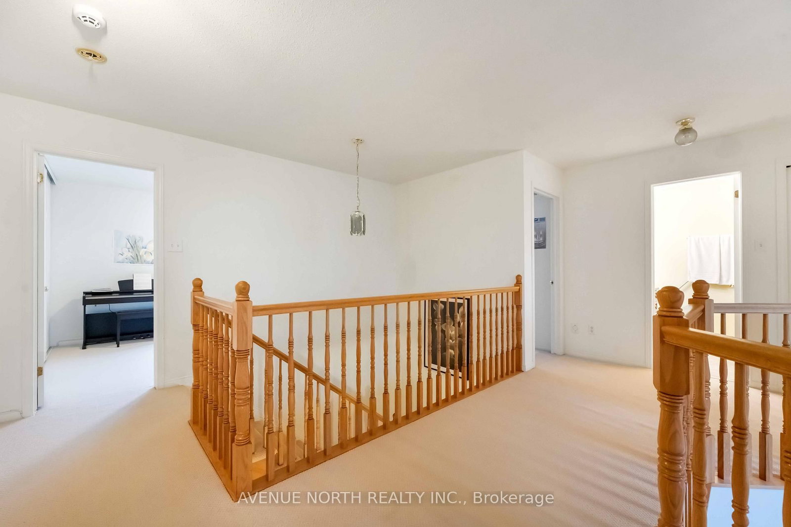 23 Hearthstone Place • Barrhaven, ON photo 16