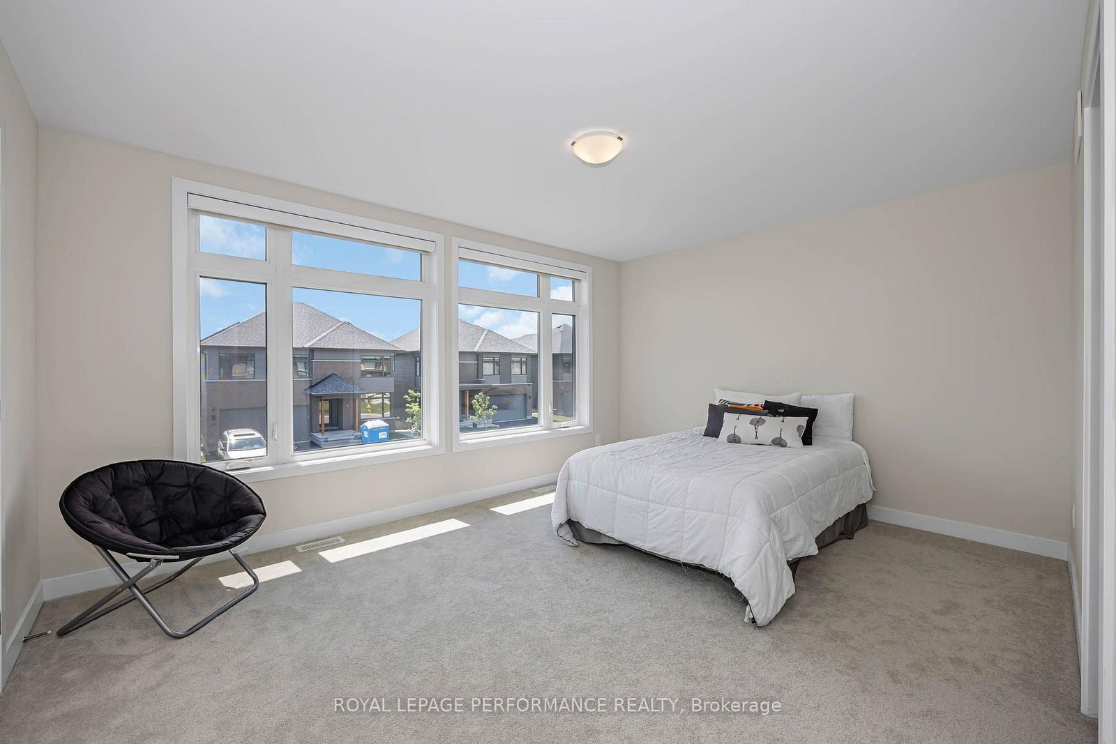 414 Longworth Avenue • Ottawa, ON photo 29