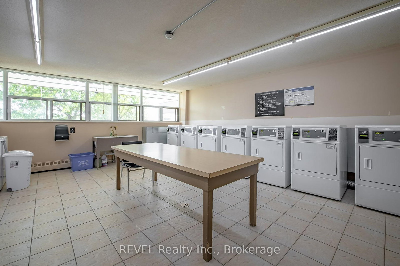 215 Glenridge Avenue • #809 • St. Catharines, ON photo 10