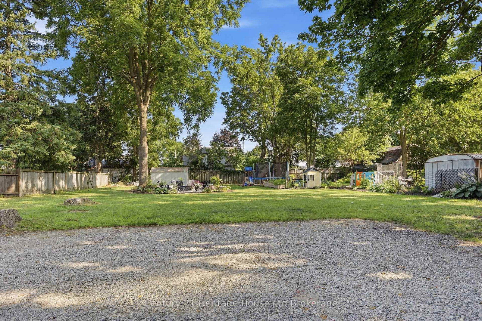 10 Pearl Street • Tillsonburg, ON photo 24
