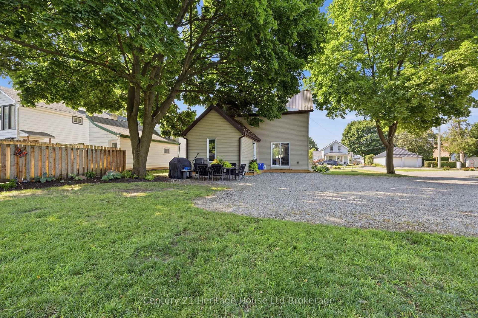 10 Pearl Street • Tillsonburg, ON photo 31