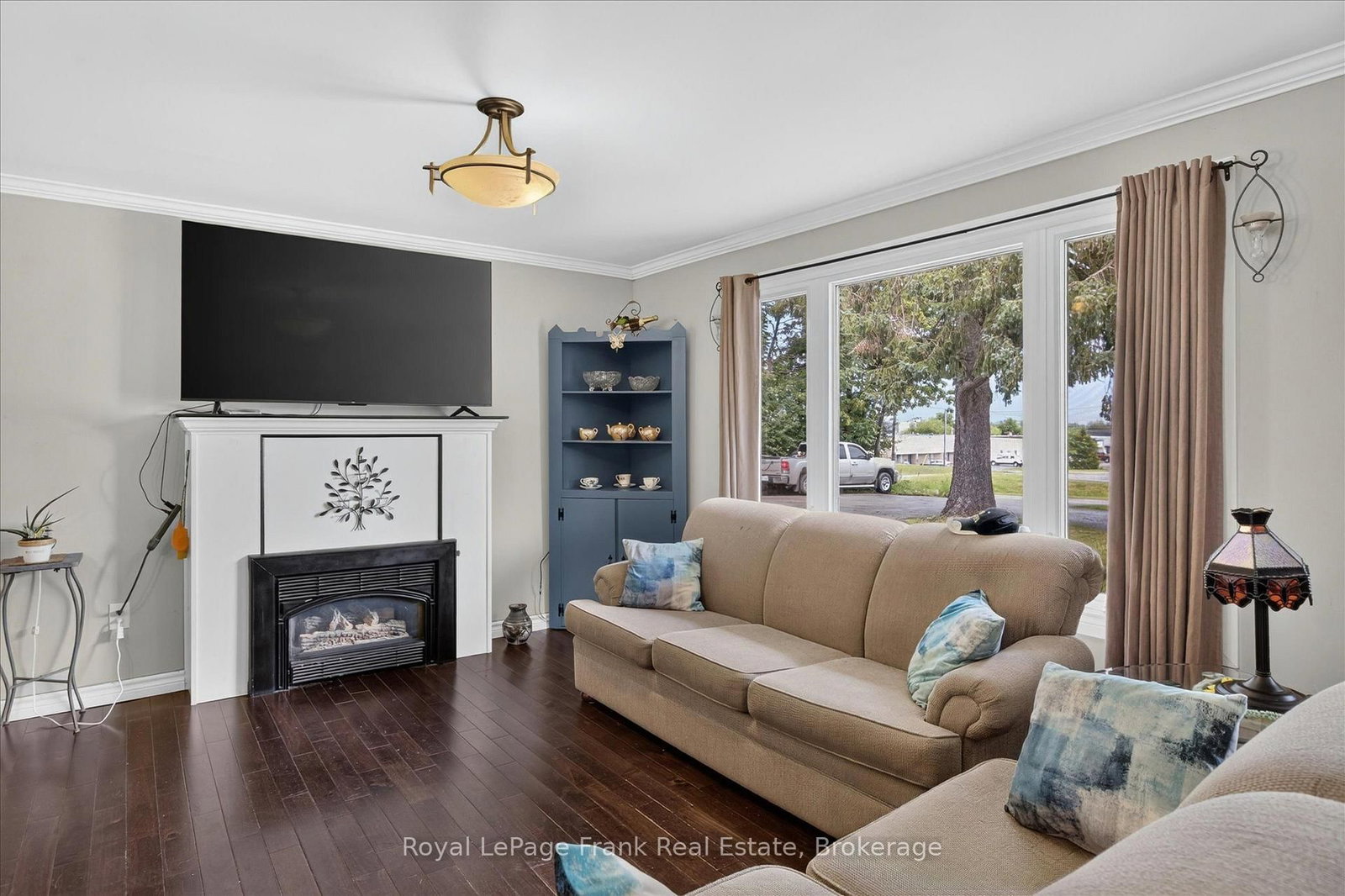 731 Harper Road • Peterborough, ON photo 4