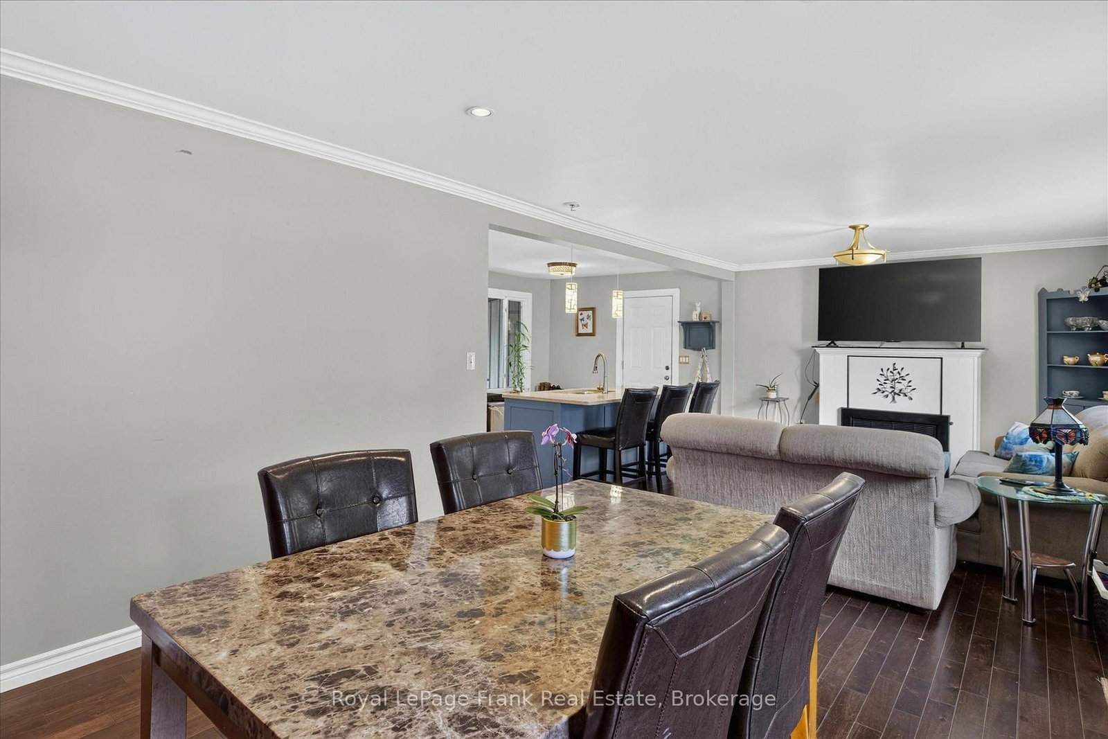 731 Harper Road • Peterborough, ON photo 8