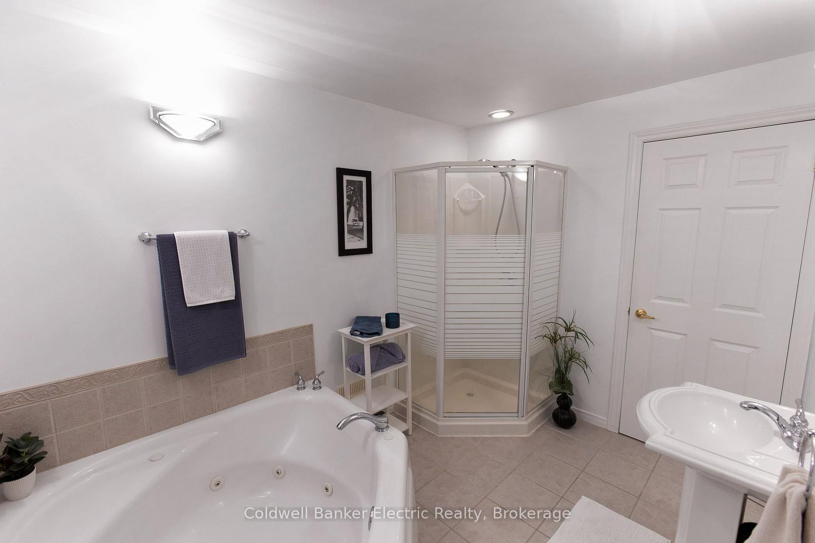 1338 Wildlark Drive • Peterborough, ON photo 32