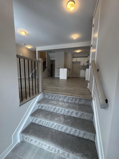 226 Speckled Alder Row • Ottawa, ON photo 3