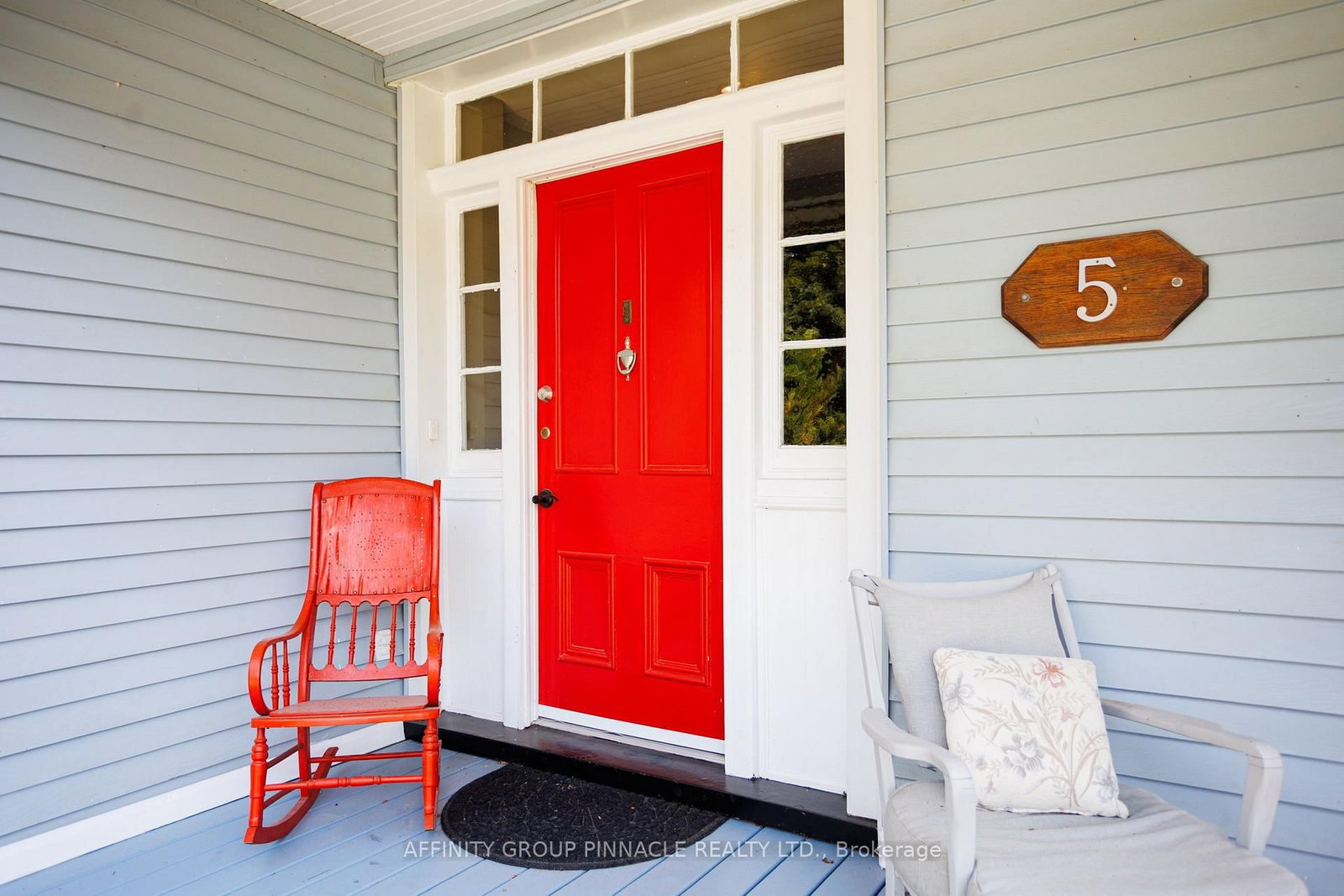 5 Nelson Street • Selwyn, ON photo 3