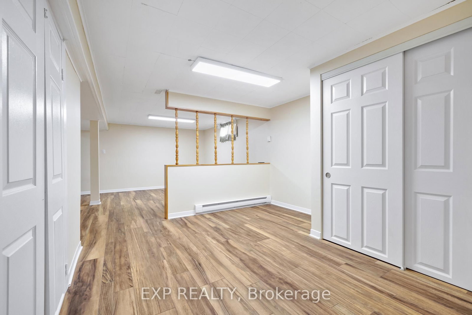 888 CHARLESWOOD Avenue • Ottawa, ON photo 33