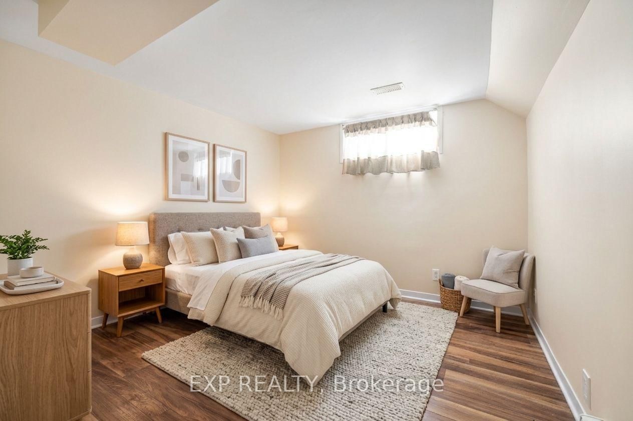 888 CHARLESWOOD Avenue • Ottawa, ON photo 39