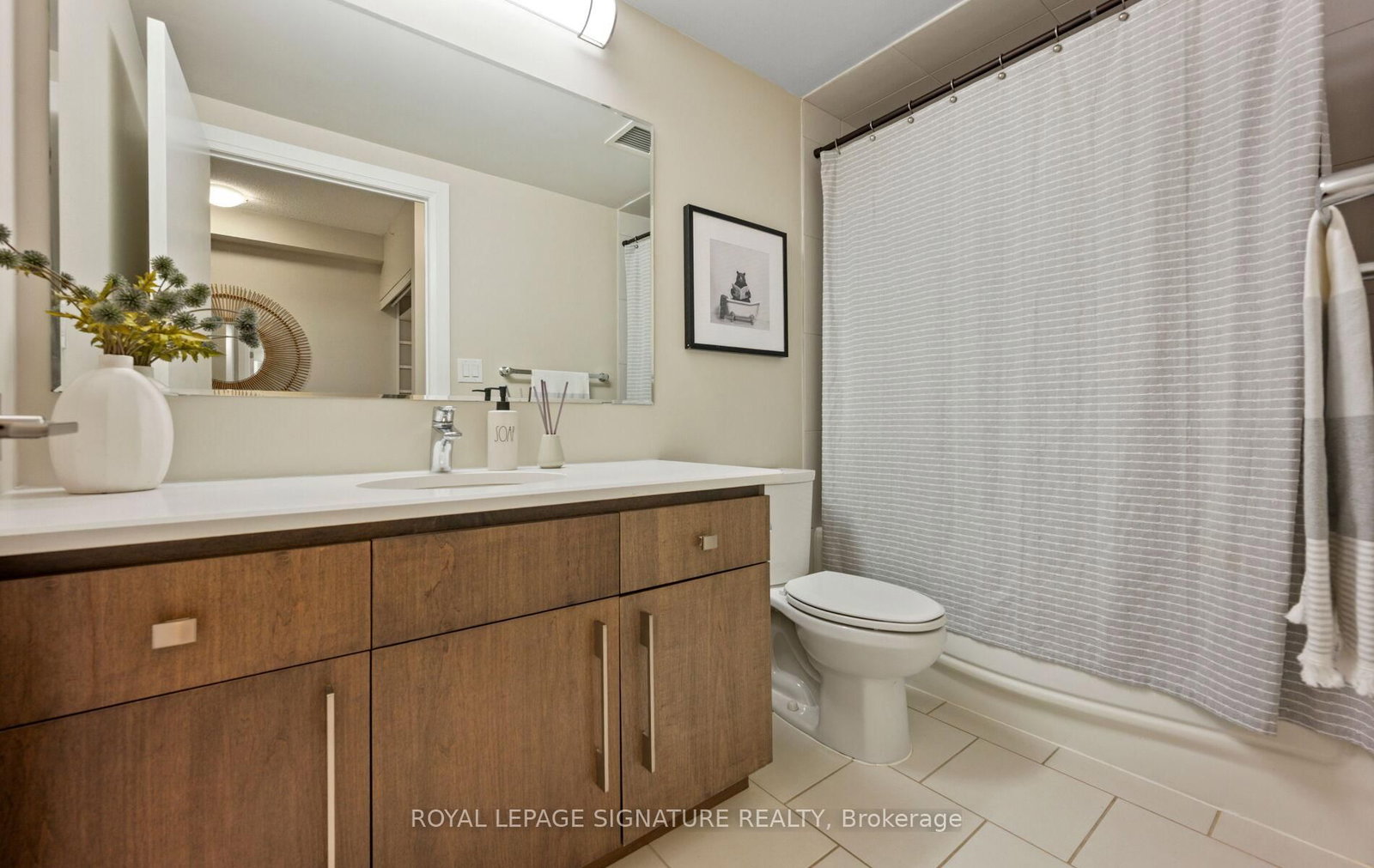 53 S Arthur Street • #706 • Guelph, ON photo 16