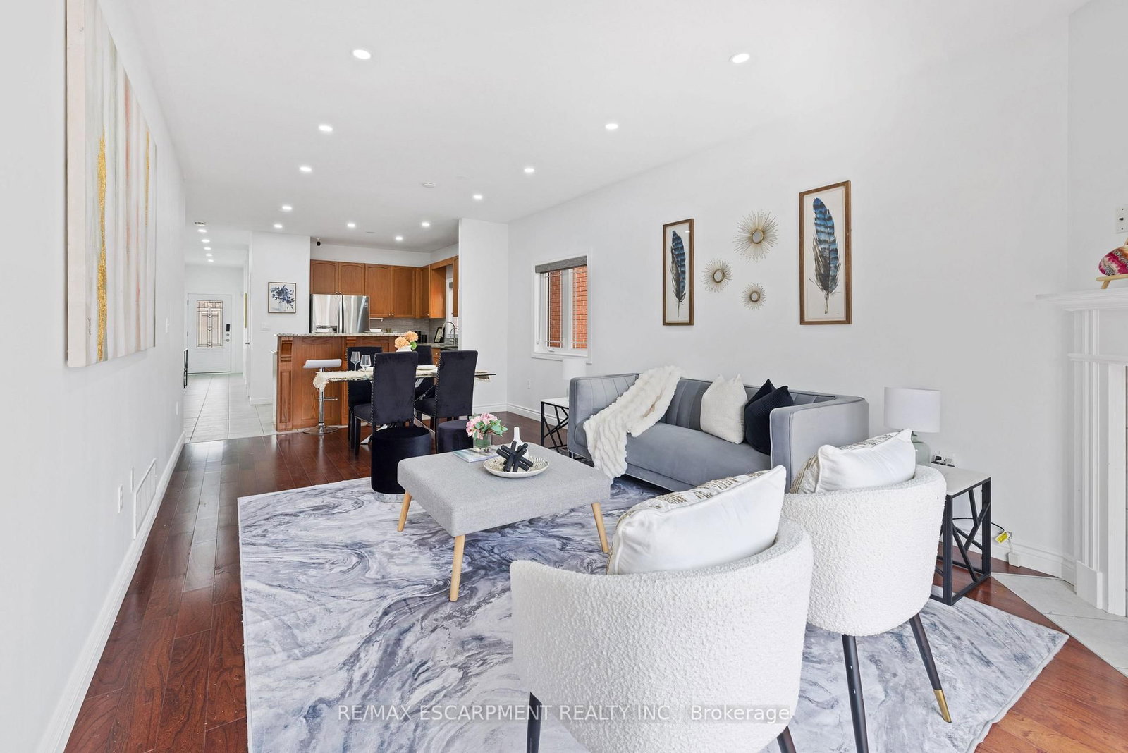39 McKibbon Avenue • Hamilton, ON photo 15