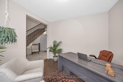 748 Vennecy Terrace • Ottawa, ON photo 6