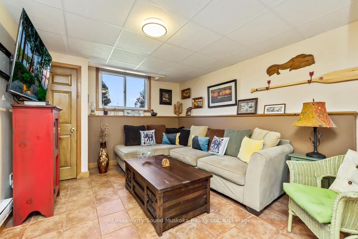 5 MEHARG Drive • McKellar, ON photo 22