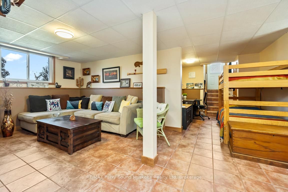 5 MEHARG Drive • McKellar, ON photo 25