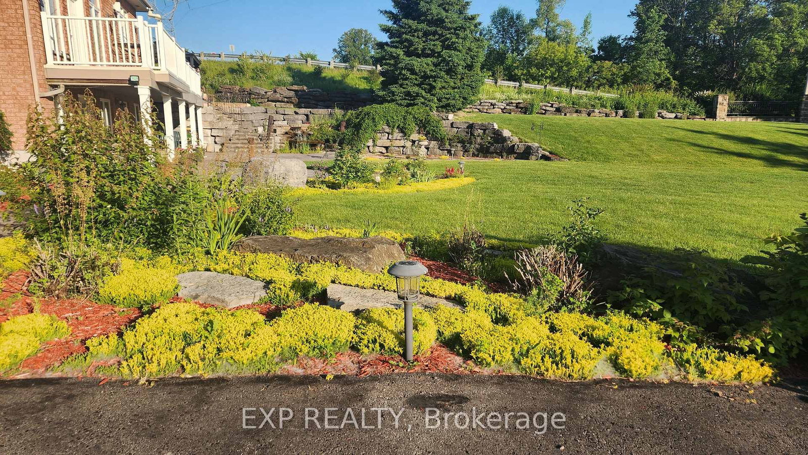 1283 Rideau Cove Court • Ottawa, ON photo 45