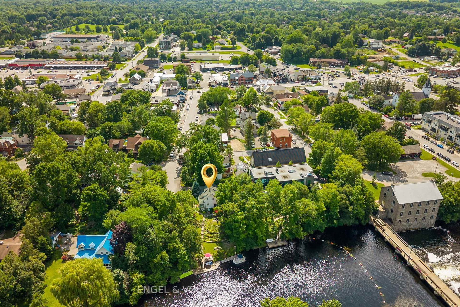 1119 Tighe Street • Ottawa, ON photo 35