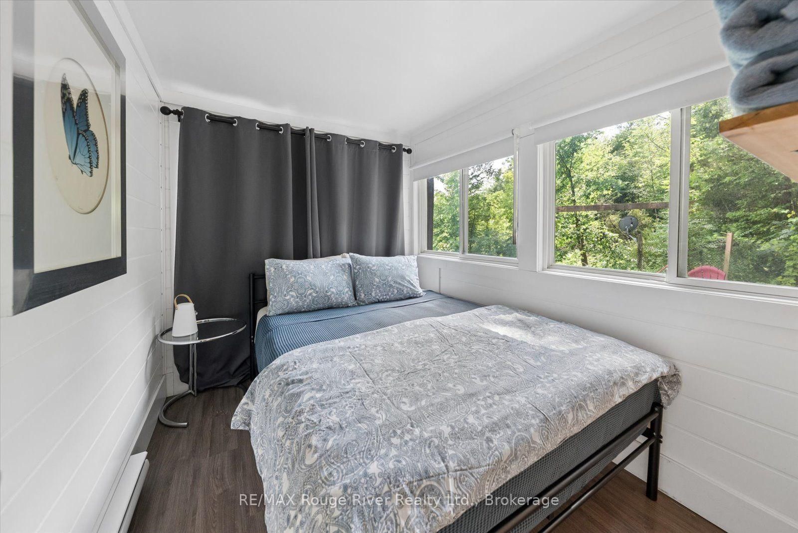 734 Marble Point Road • Limoges, ON photo 15