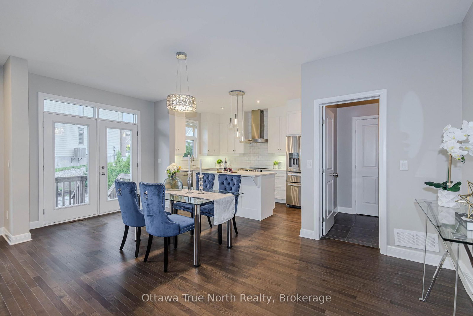 373 Huntsville Drive • Ottawa, ON photo 14