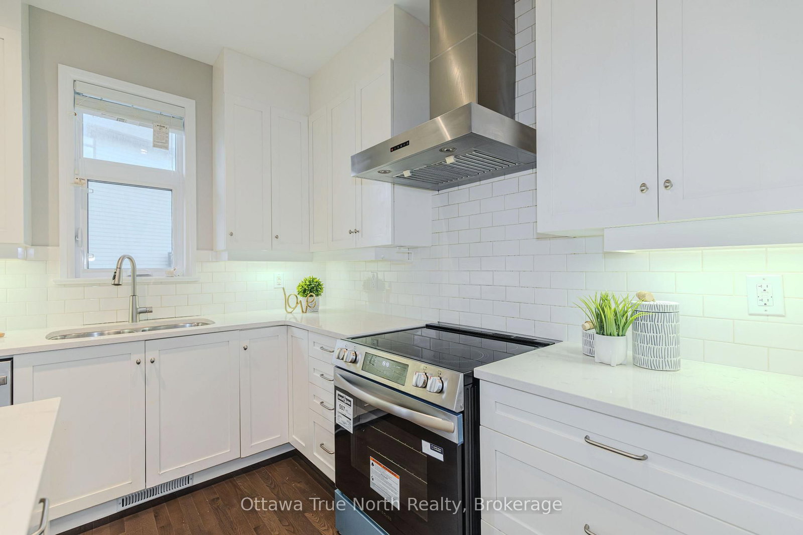 373 Huntsville Drive • Ottawa, ON photo 18