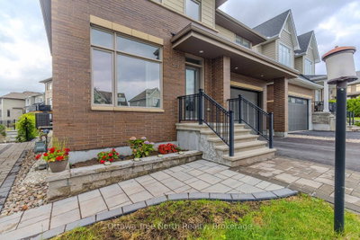 373 Huntsville Drive • Ottawa, ON photo 2