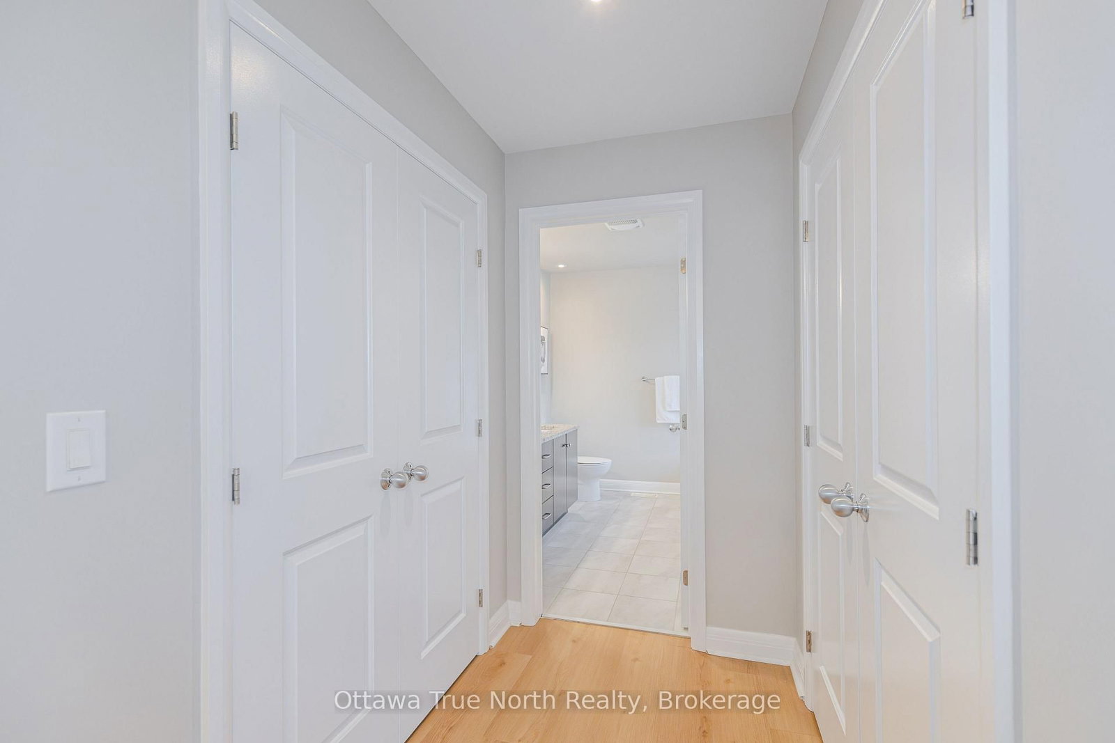 373 Huntsville Drive • Ottawa, ON photo 32