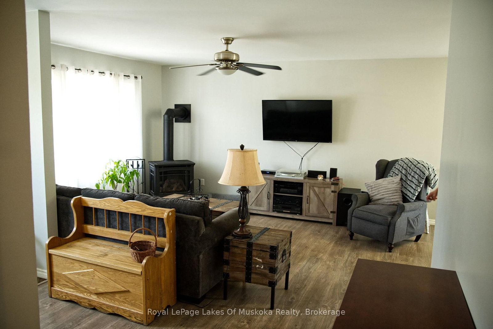 52 Sunshine Street • South River, ON photo 10