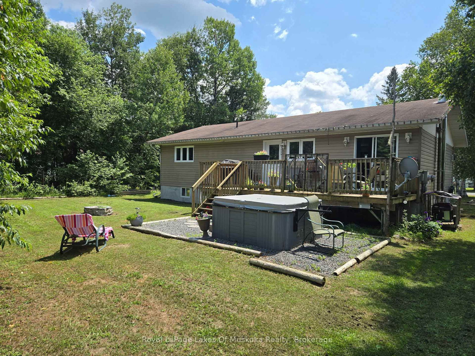 52 Sunshine Street • South River, ON photo 6