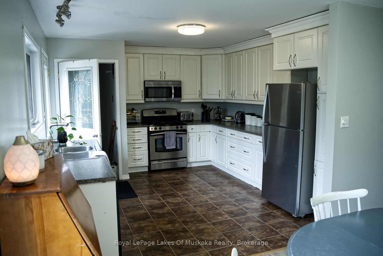52 Sunshine Street • South River, ON photo 8